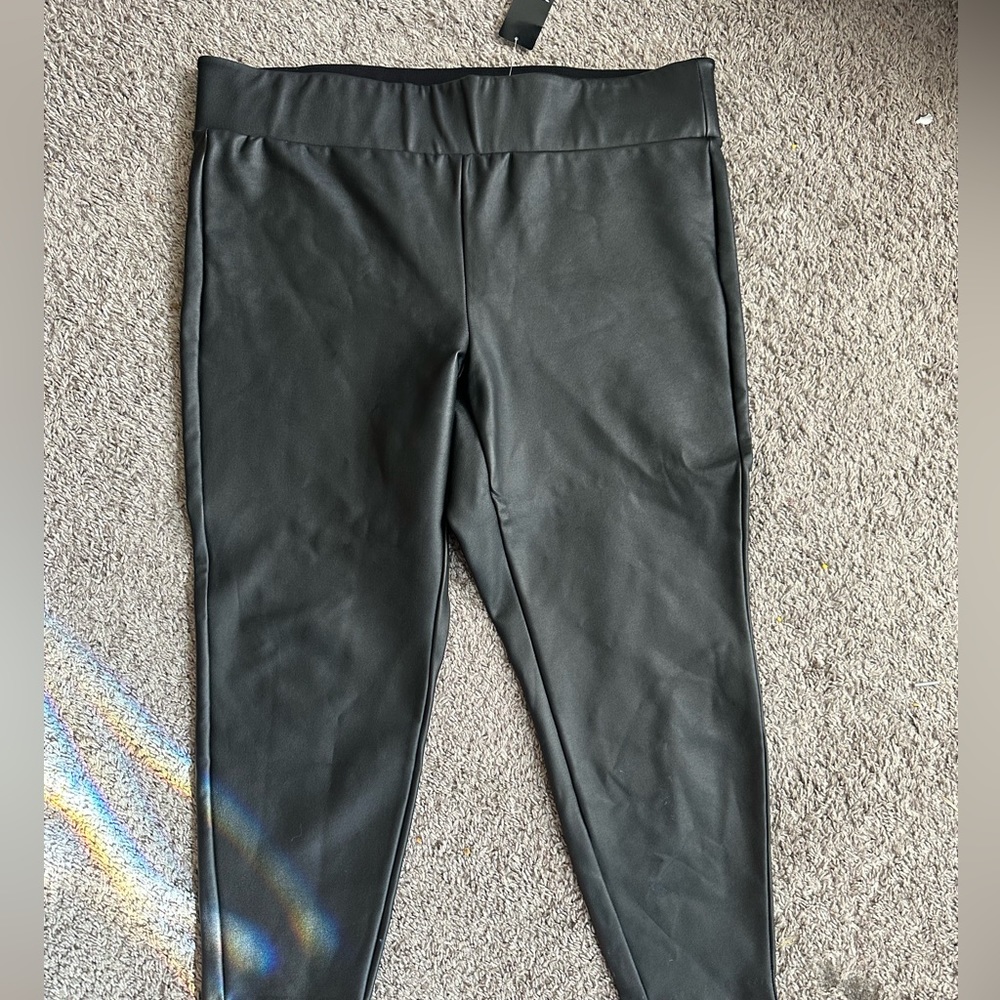 Torrid Pleather pants 22/24 NWT